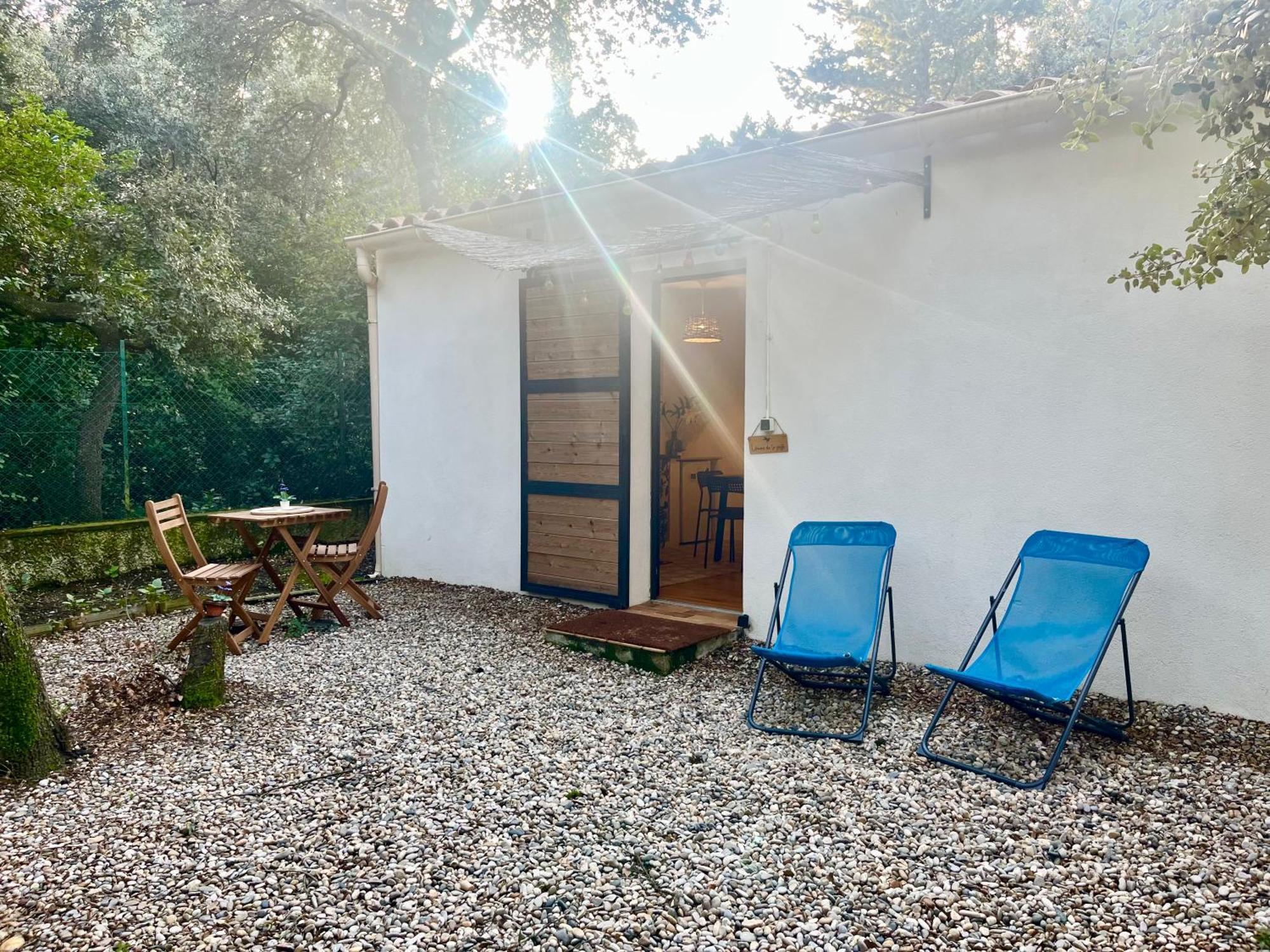 Hotel Domaine Colibri En Provence Pujaut Exterior foto